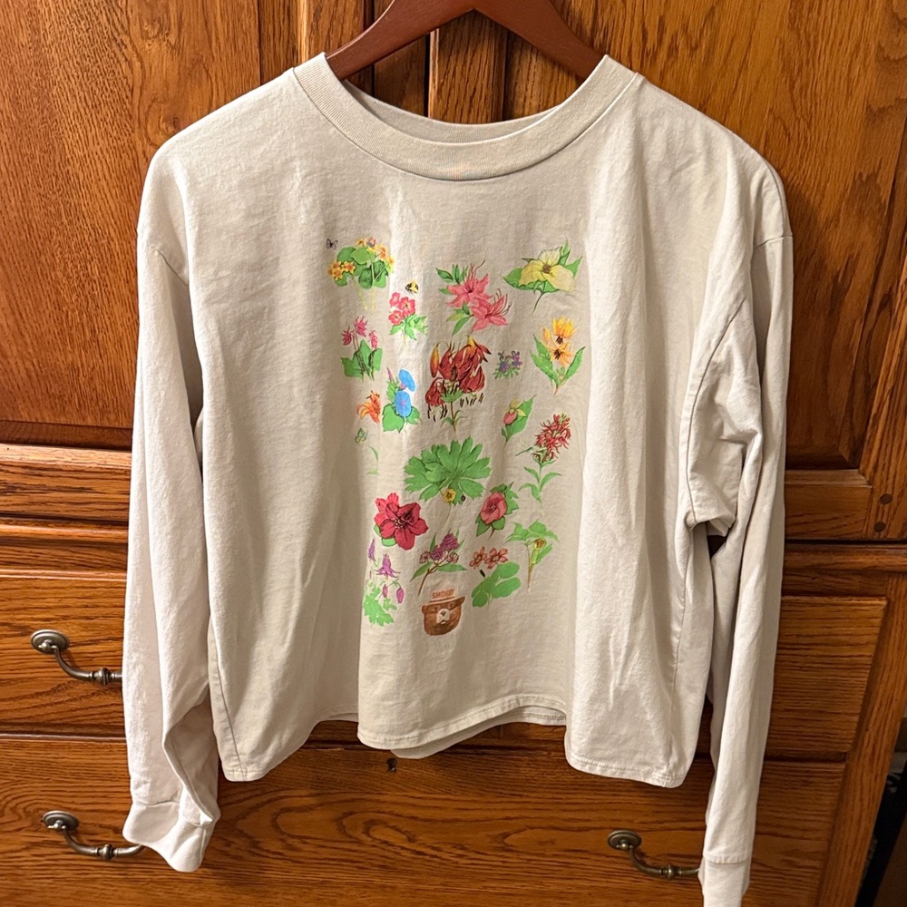 Floral Print Smokey the Bear crop long sleeve